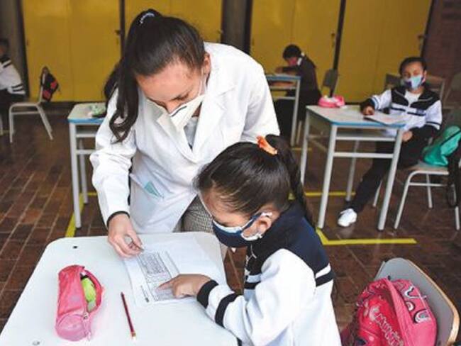 Secretaría de educación pagó retroactivo a docentes y administrativos