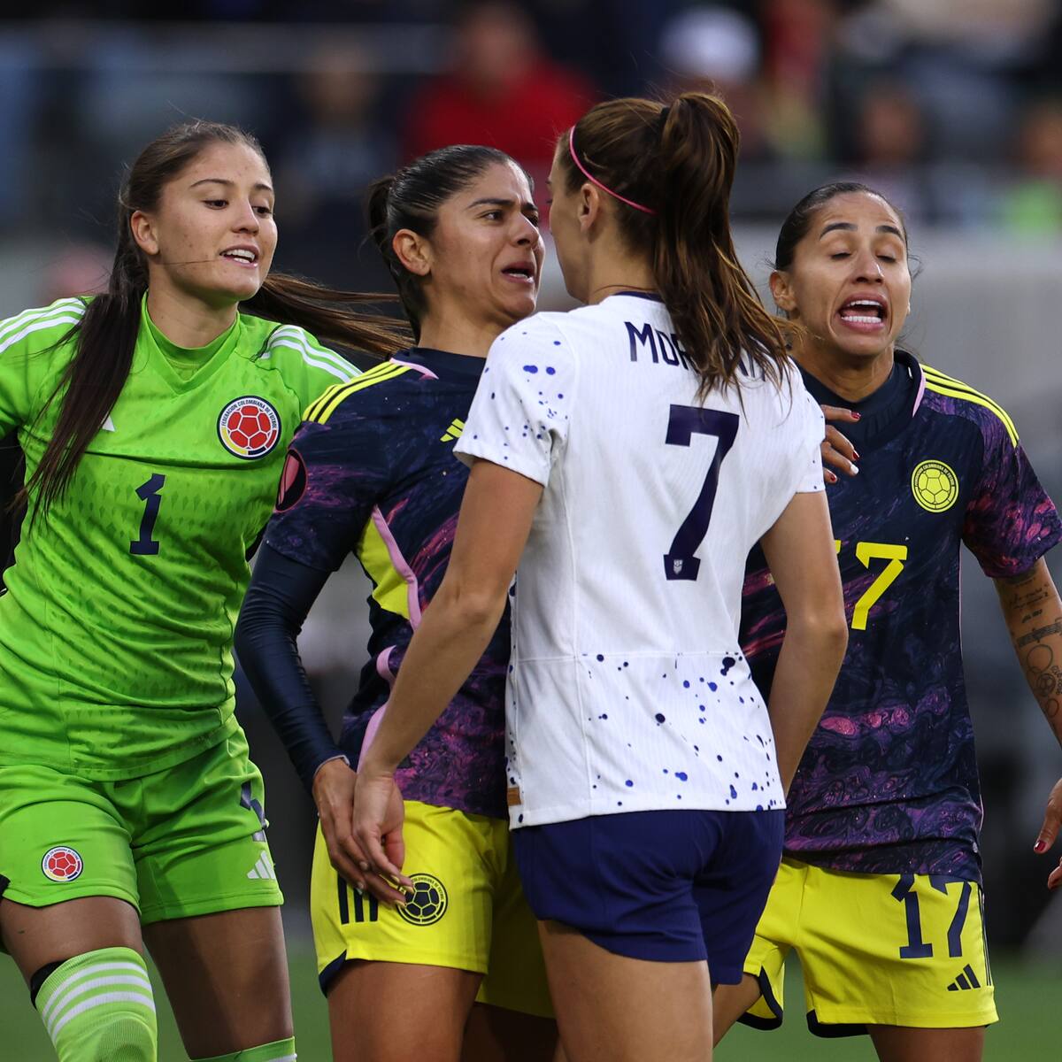 Alex Morgan habló de su cruce con Cata Usme y criticó duramente a la Selección Colombia