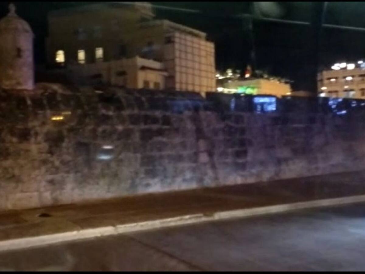 Inescrupulosos roban parte del alumbrado navideño en Cartagena