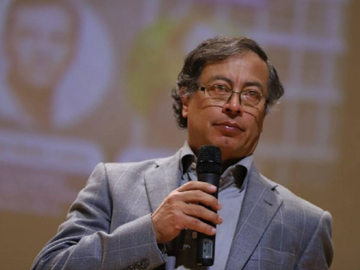 El candidato Gustavo Petro pidió garantías a la registraduría