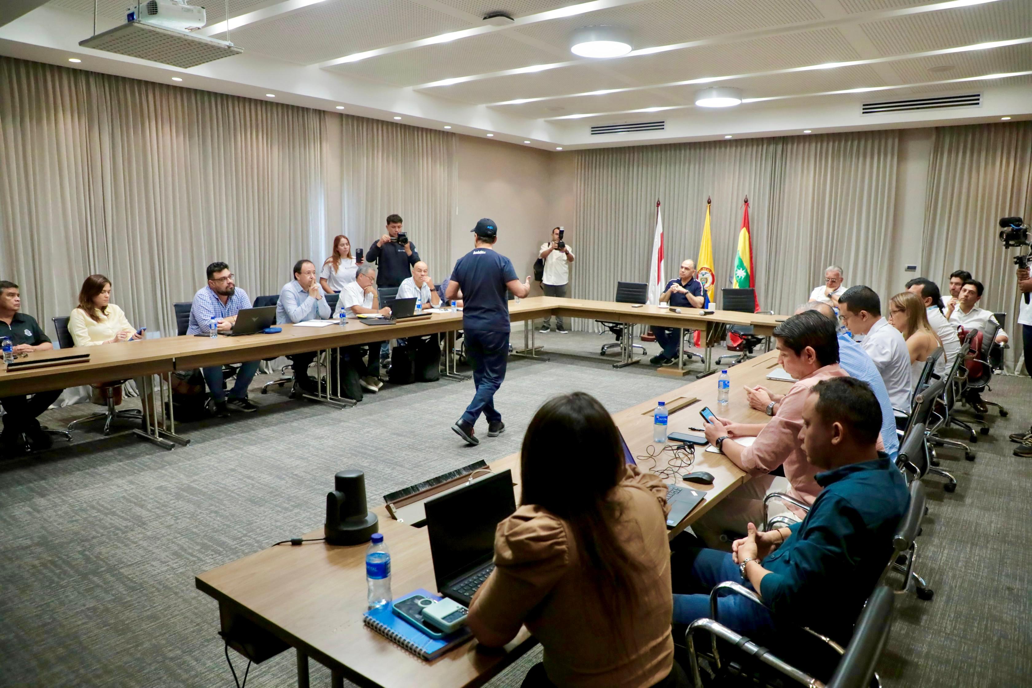 Reunión entre alcaldes de Barranquilla y Santa Marta para buscar una solución a los problemas del agua./ Foto: Alcaldía de Barranquilla