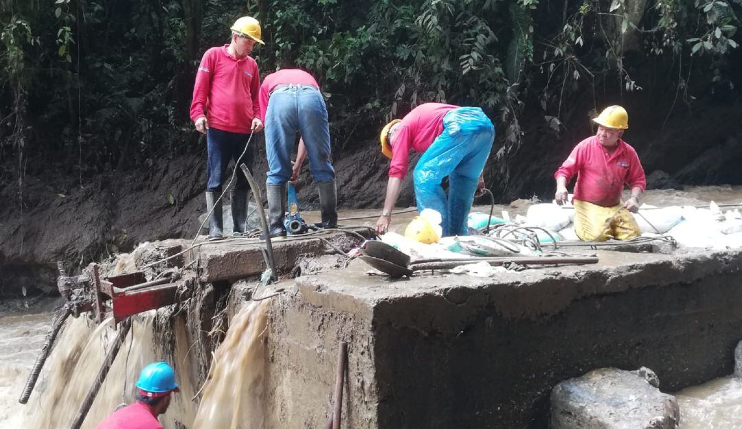 Trabajos en la bocatoma de Chupaderos - Imagen de archivo