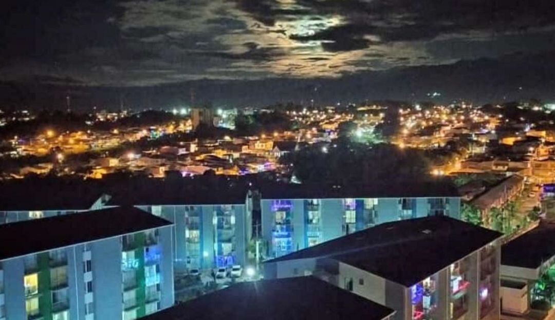 Anochecer en Armenia 