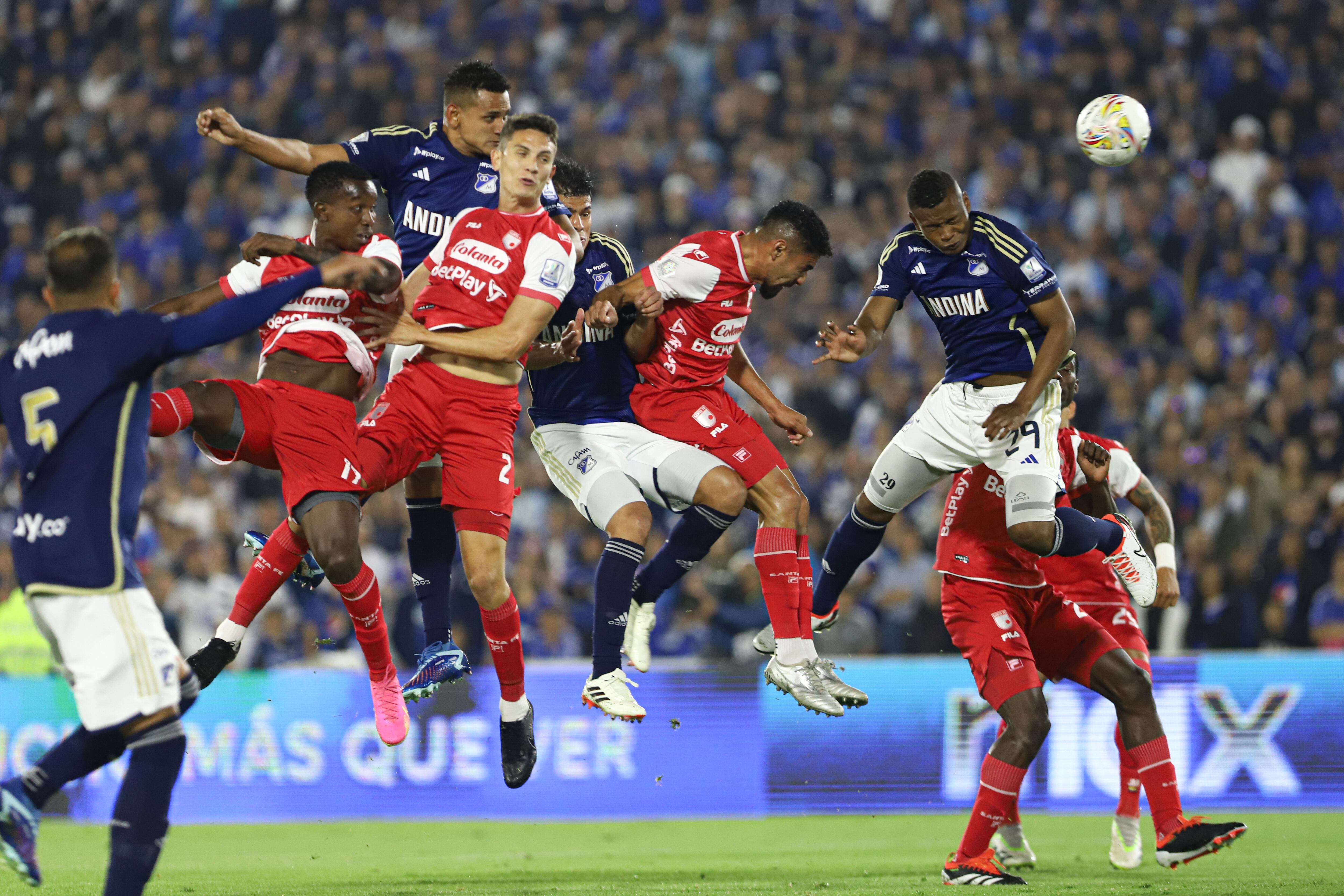 Los equipos bogotanos tendrán que buscar escenario parcial mientras sucede el mundial sub-20 / Colprensa