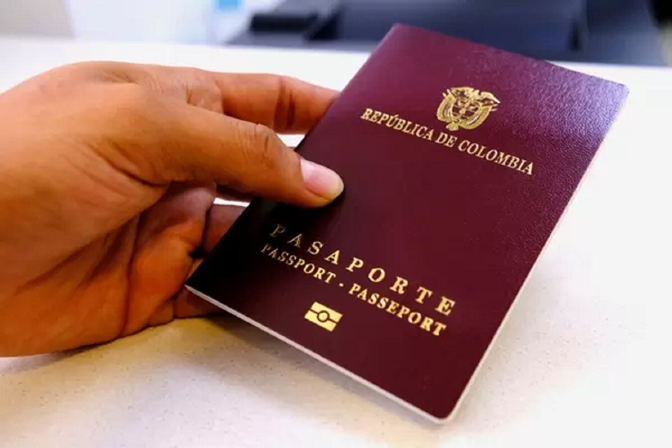 Imagen de referencia del pasaporte colombiano. Foto: Colprensa