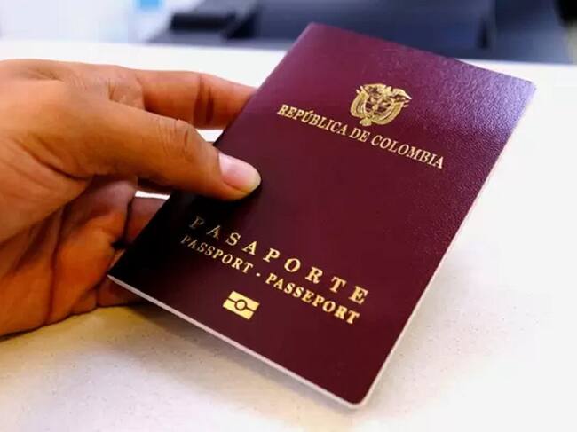 Imagen de referencia del pasaporte colombiano. Foto: Colprensa