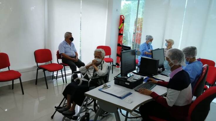 Sandra Vega, gerente regional de la Nueva EPS