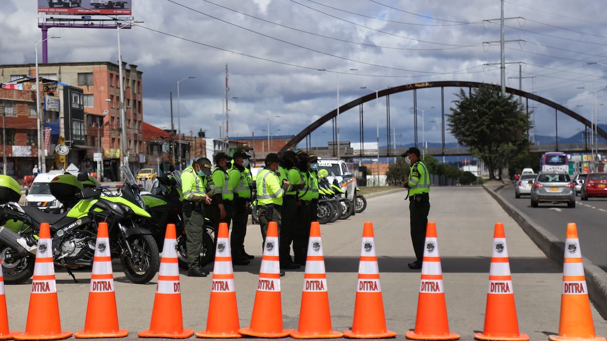 MinTransporte seguirá expidiendo tarjetas de operación a vehículos que se mueven entre Bogotá-Soacha