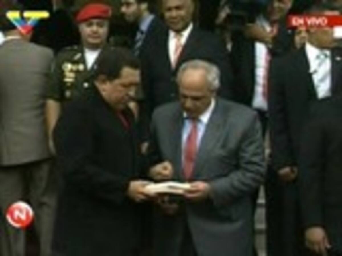 El ex presidente Ernesto Samper, explica en Caracol Radio, lo que fue su reunión con el presidente venezolano Hugo Chávez