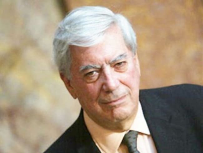 Vargas Llosa elogia en su discurso del Nobel la lectura y la literatura