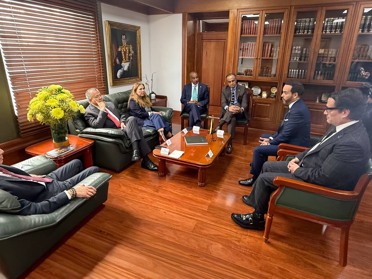 Así fue la primera reunión del presidente Abelardo de la Espriella con las altas cortes
