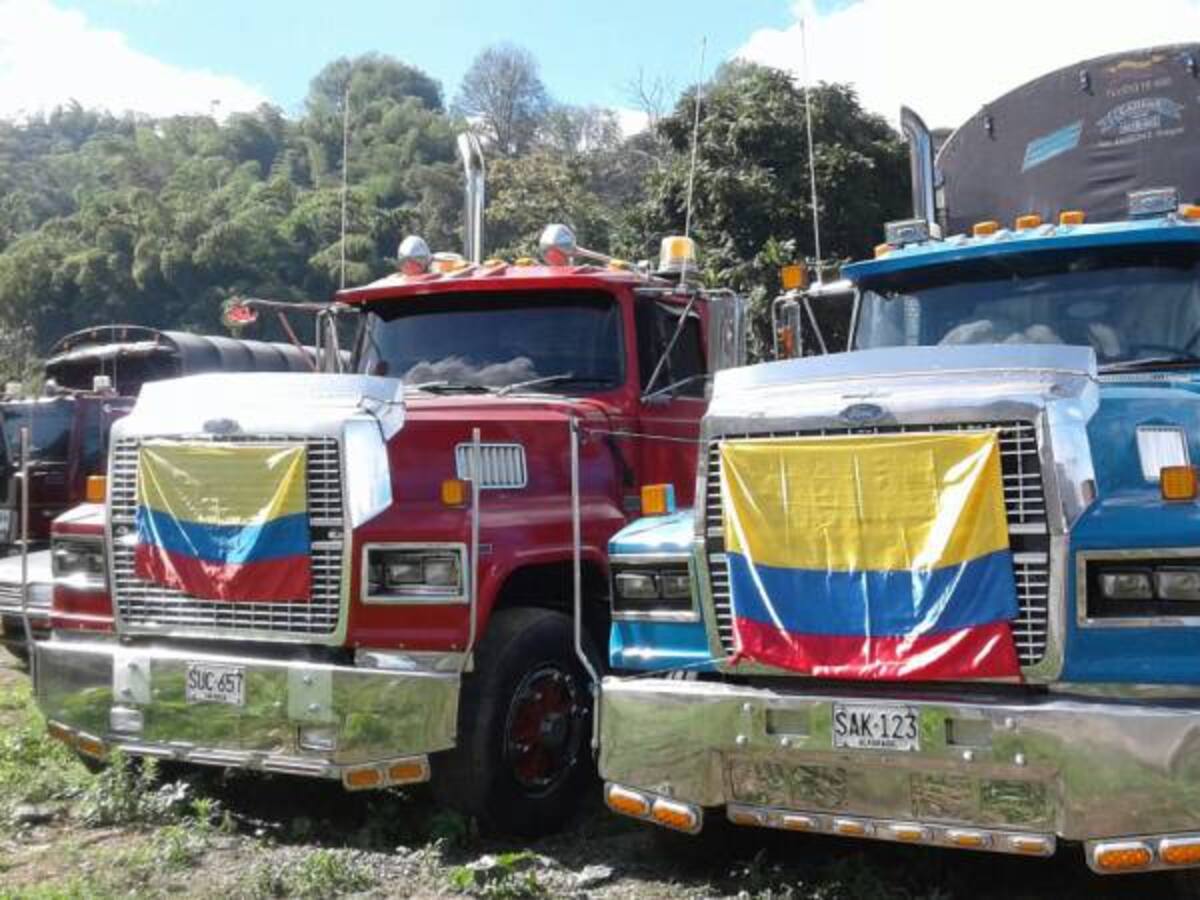 Camioneros del Quindío califican como chantaje anuncios del gobierno para levantar el paro