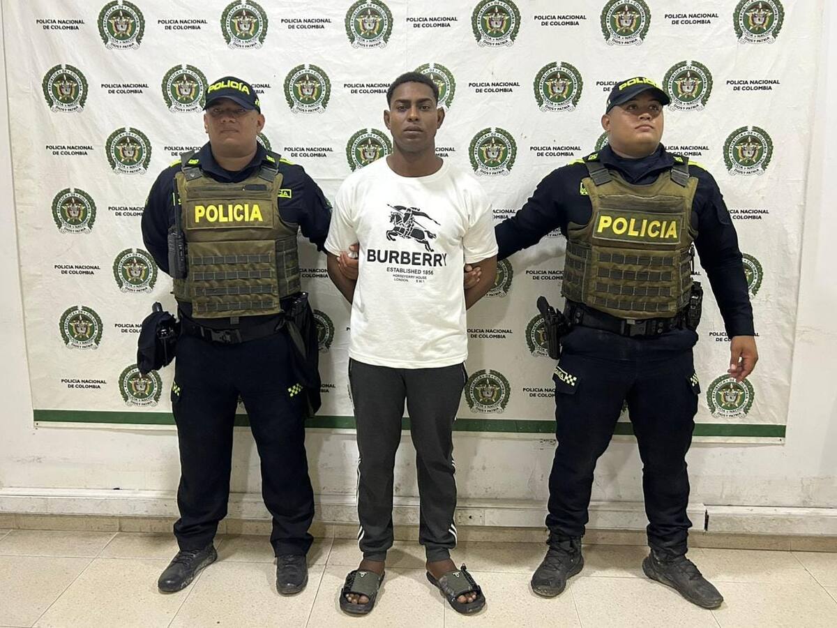 Cayó en Cartagena hombre involucrado en robo a bus de servicio público