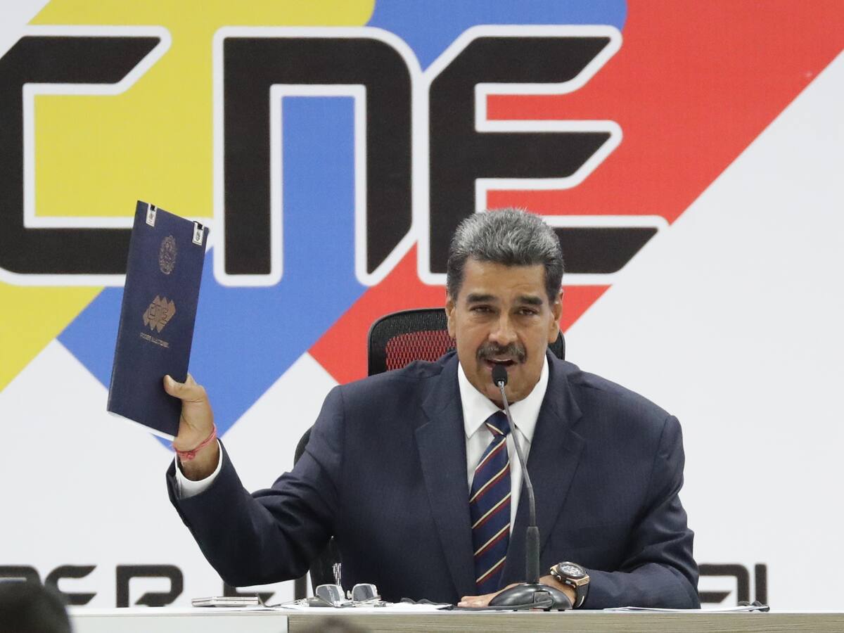 Maduro fue proclamado como presidente electo sin verificación de actas o reconteo