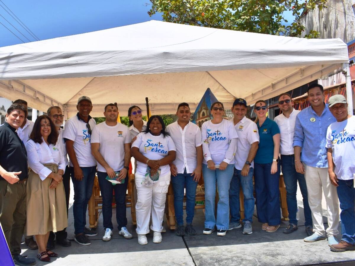 Lanzamiento de “Santo Pescao” en San Estanislao de Kostka