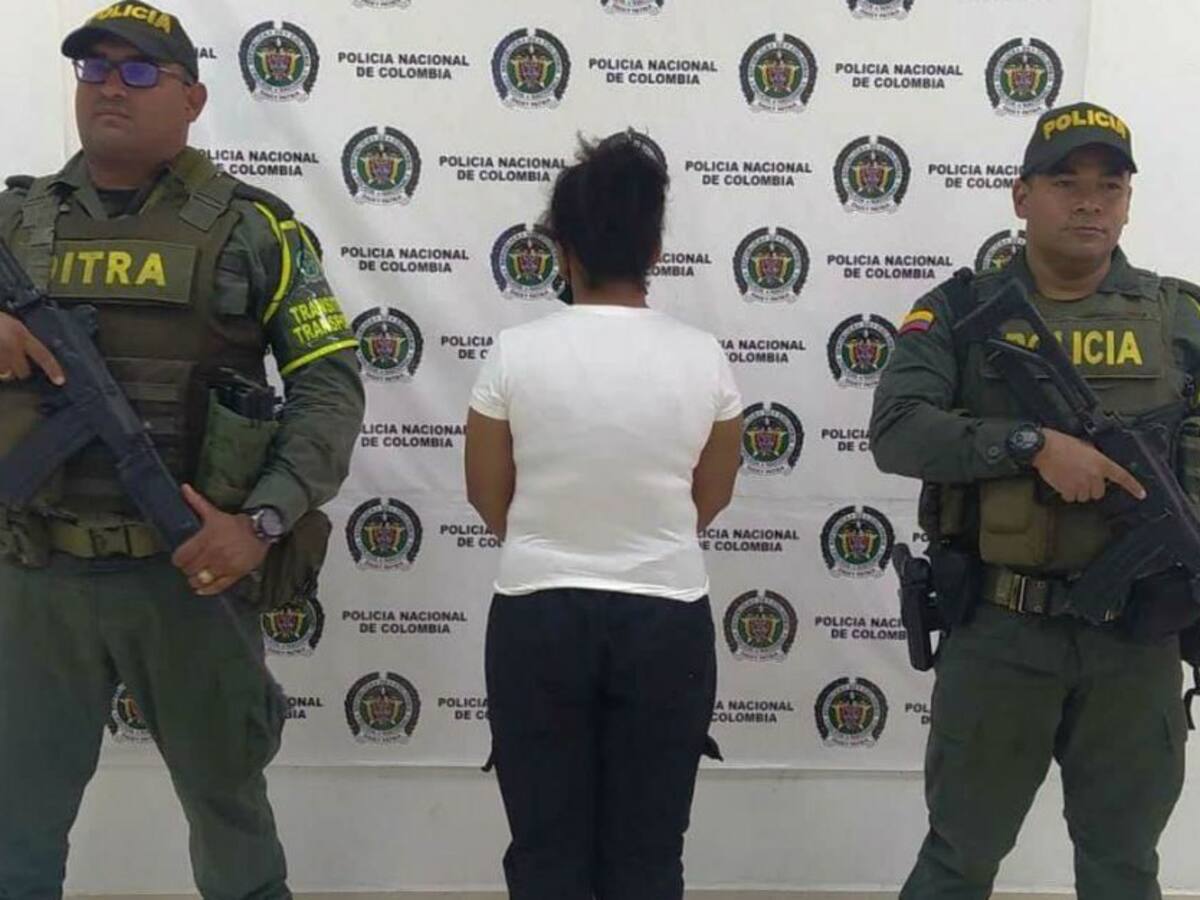 Detienen mujer que tenía vigente orden de captura por secuestro