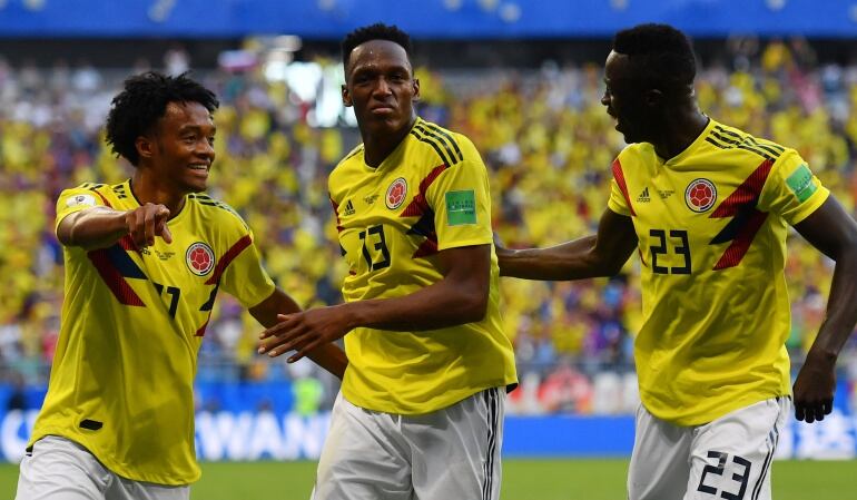 Juan Guillermo Cuadrado, Yerry Mina y Dávinson Sánchez. 