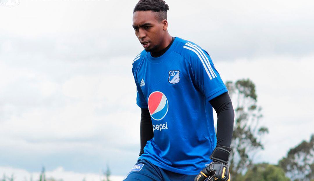 Esteban Ruiz entrenando con Millonarios en 2021