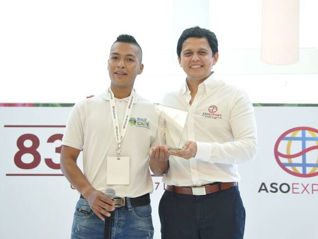 Excombatientes de las Farc ganan premio InnovaCafé en Cartagena