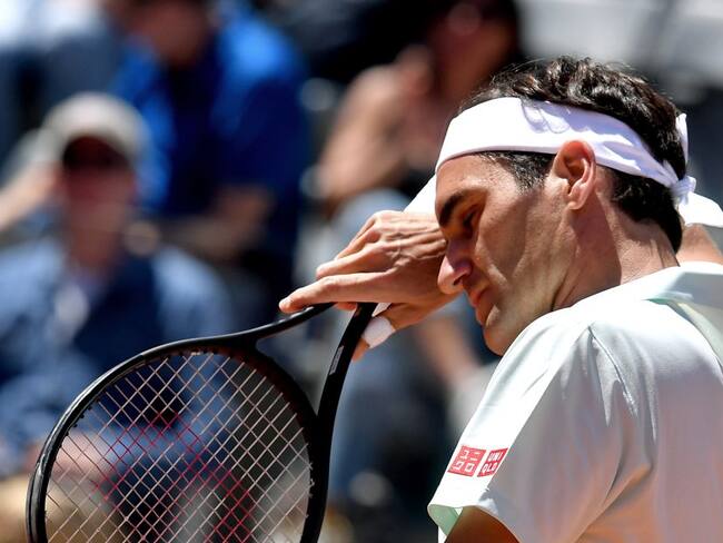 Federer se retira del Masters de Roma por lesión en la pierna derecha
