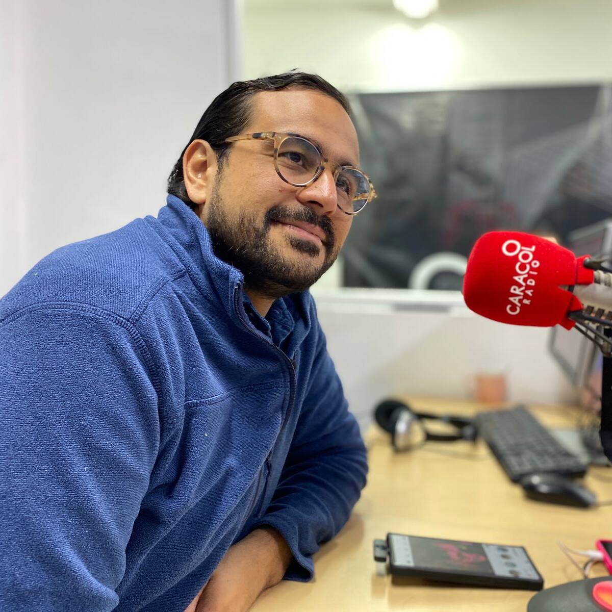 No pudieron ni callarme ni comprar la voz: Carlos Parra