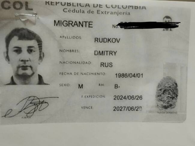 Esta es la cédula de extranjería de Rudkov, que fue expedida en junio de este año