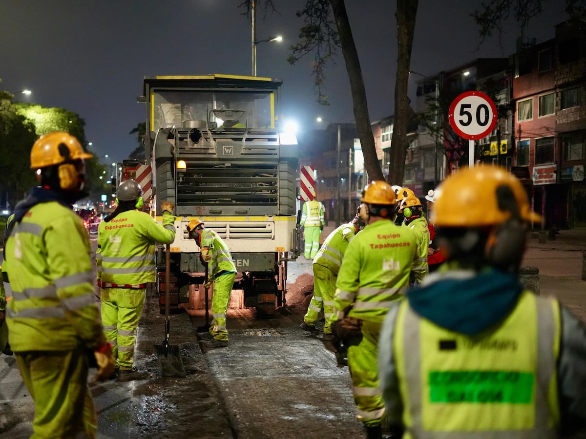 Alcaldía de Bogotá supera el millón de metros cuadrados de huecos reparados