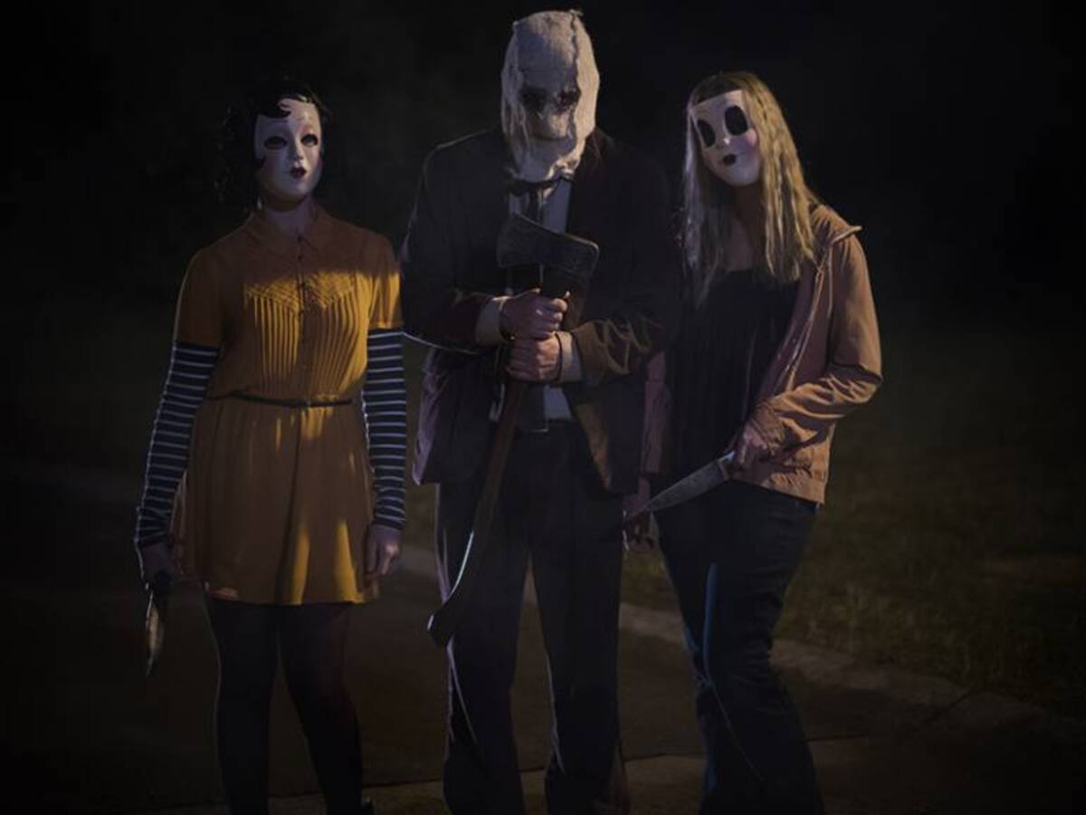 Los tres extraños asesinos enmascarados atacan de nuevo