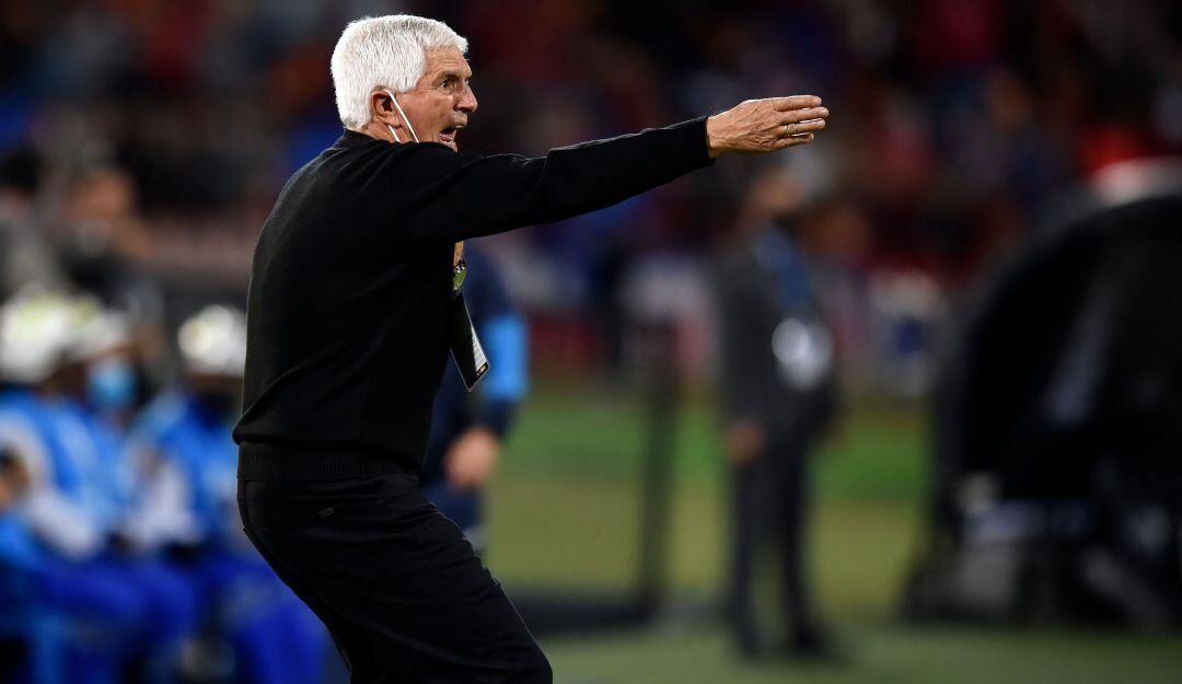 Julio Comesaña, director técnico colombo-uruguayo.