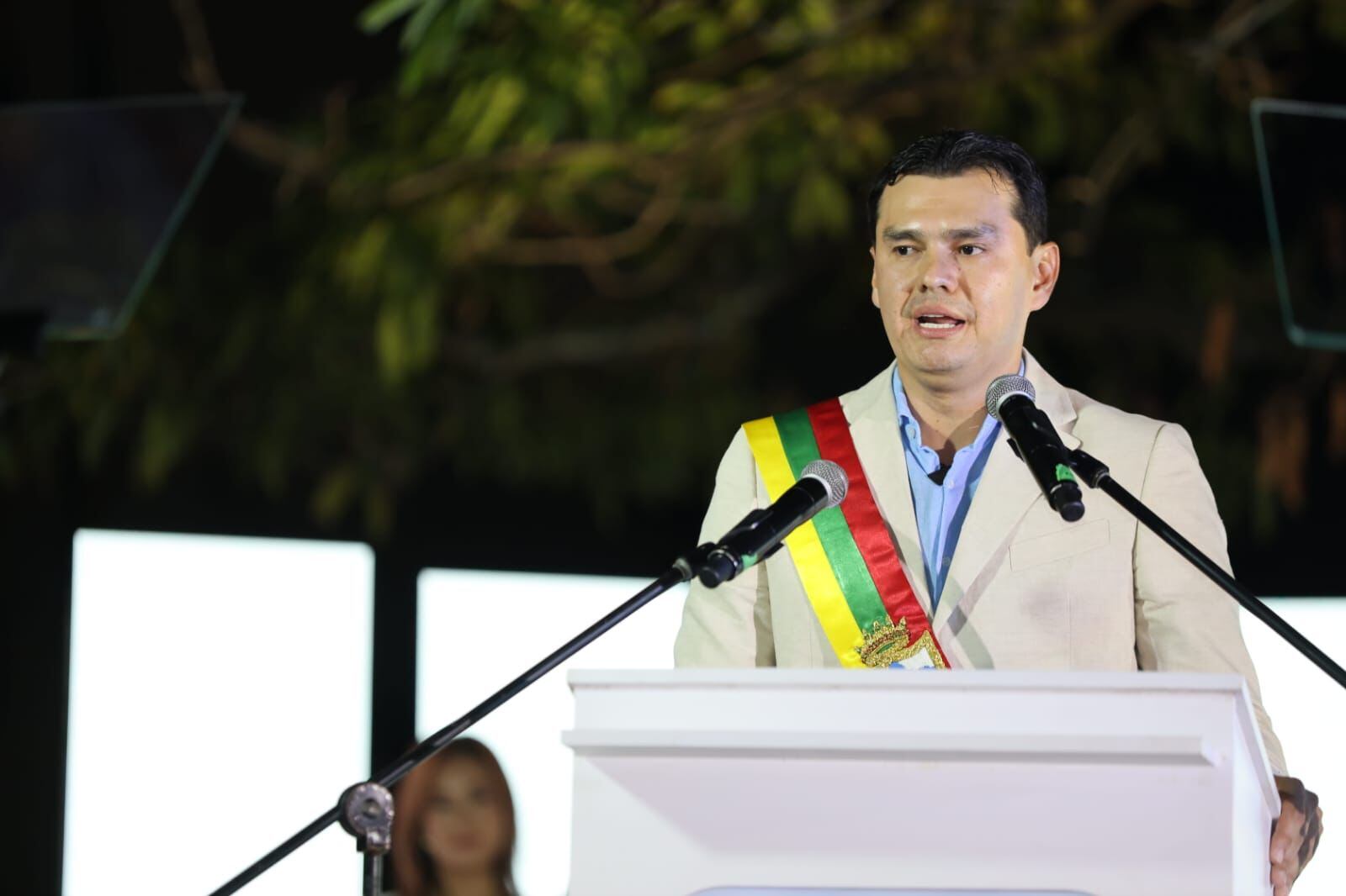 En la secretaria de la mujer estar la psicóloga Clara Peña.