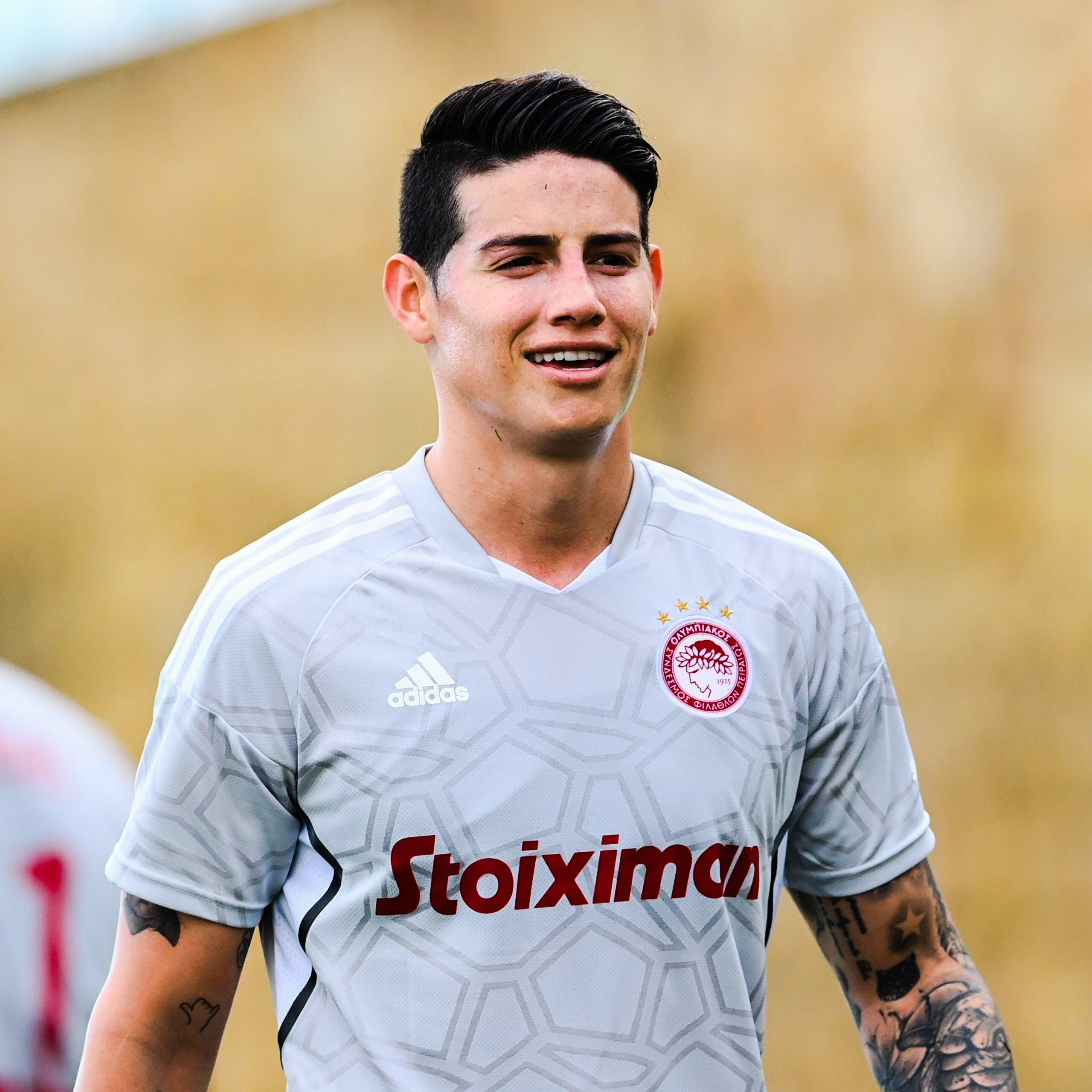 James Rodríguez, en las prácticas del Olympiacos / @olympiacosfc