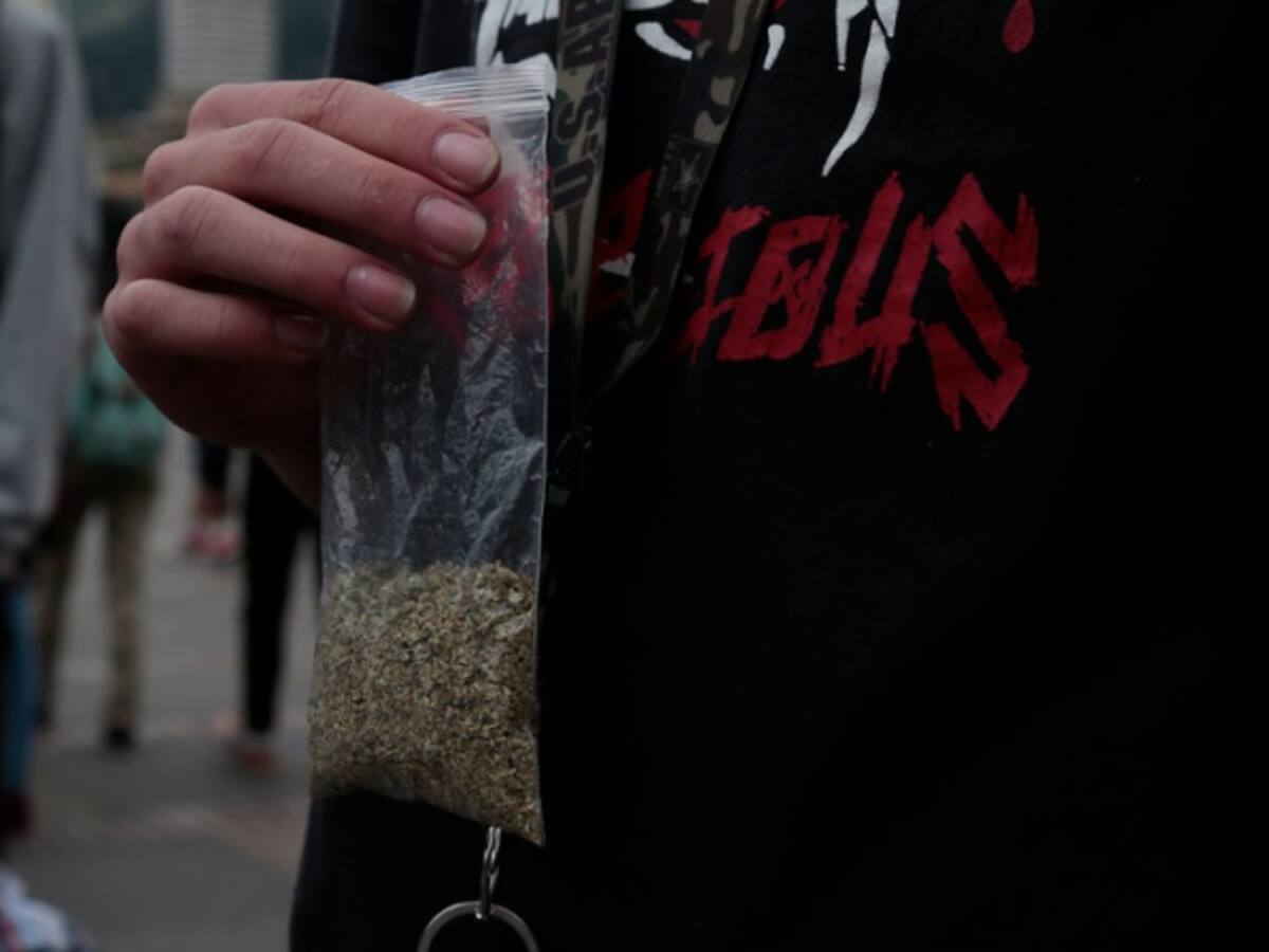 Corte Suprema: dosis personal en papeleta no implica narcotráfico