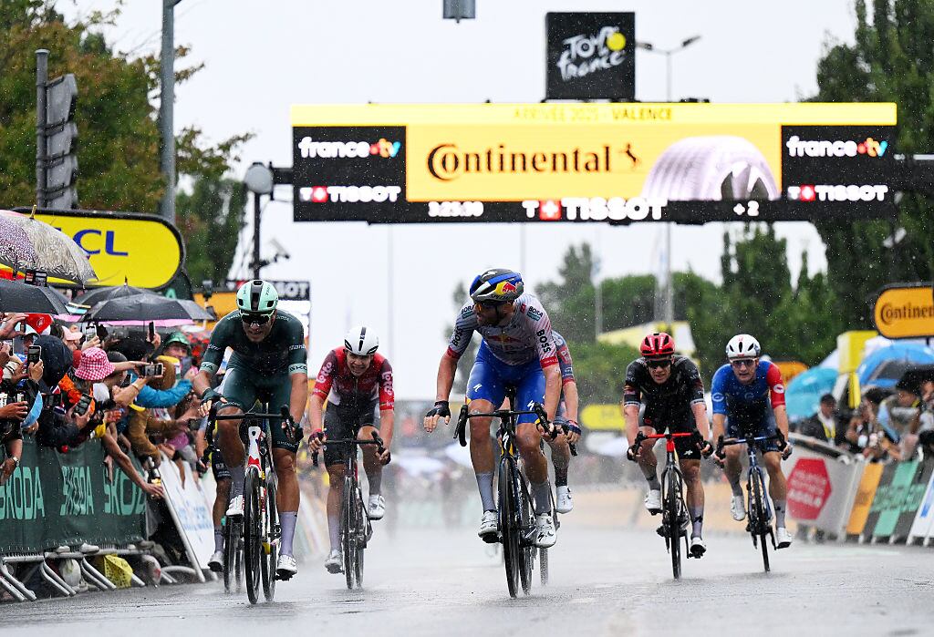Jonathan Milan ganador de la etapa 17 del Tour de Francia 2025 / Getty Images