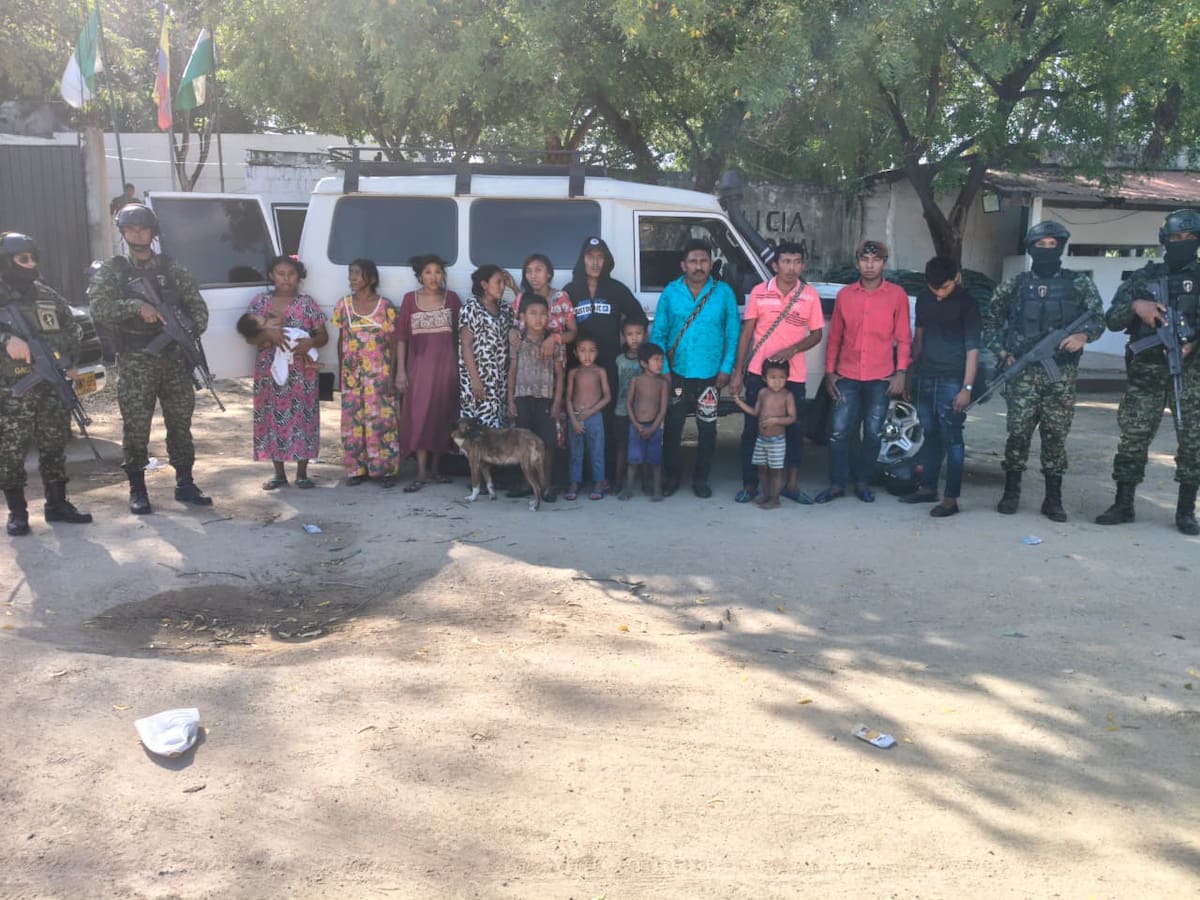 Ejército rescata a 17 personas que habían sido secuestradas en medio de disputas en La Guajira