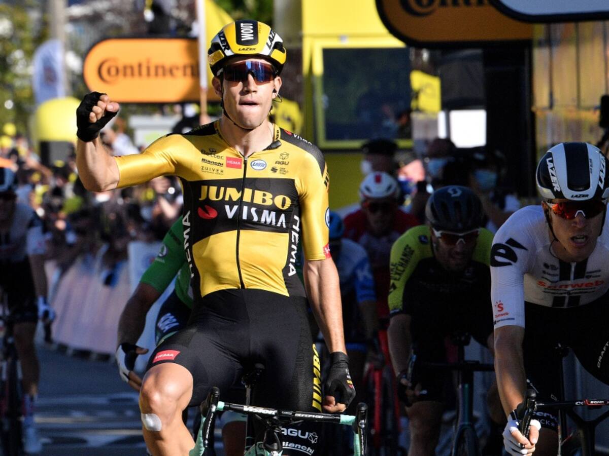 Van Aert se quedó con la victoria en la quinta etapa; Yates, nuevo líder