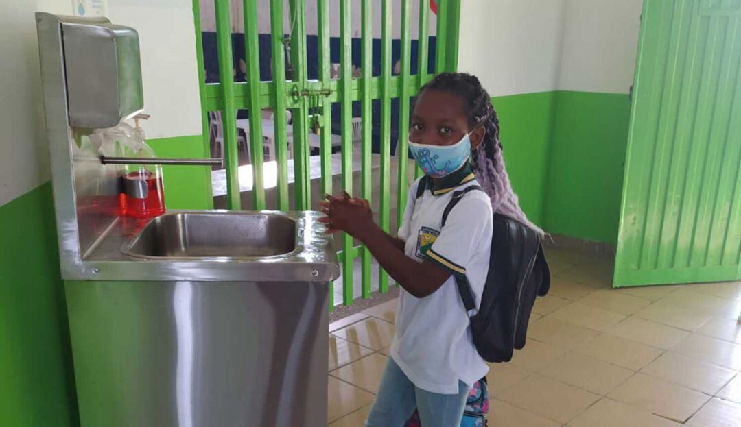 Lavamanos para establecimientos educativos.