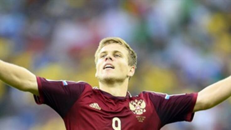 Kokorin abre el marcador para Rusia