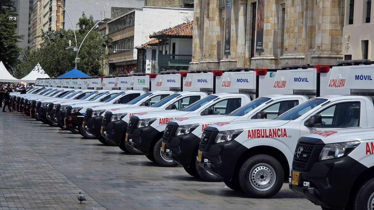 Cundinamarca invierte más de 6 mil millones en la adquisición de 23 ambulancias