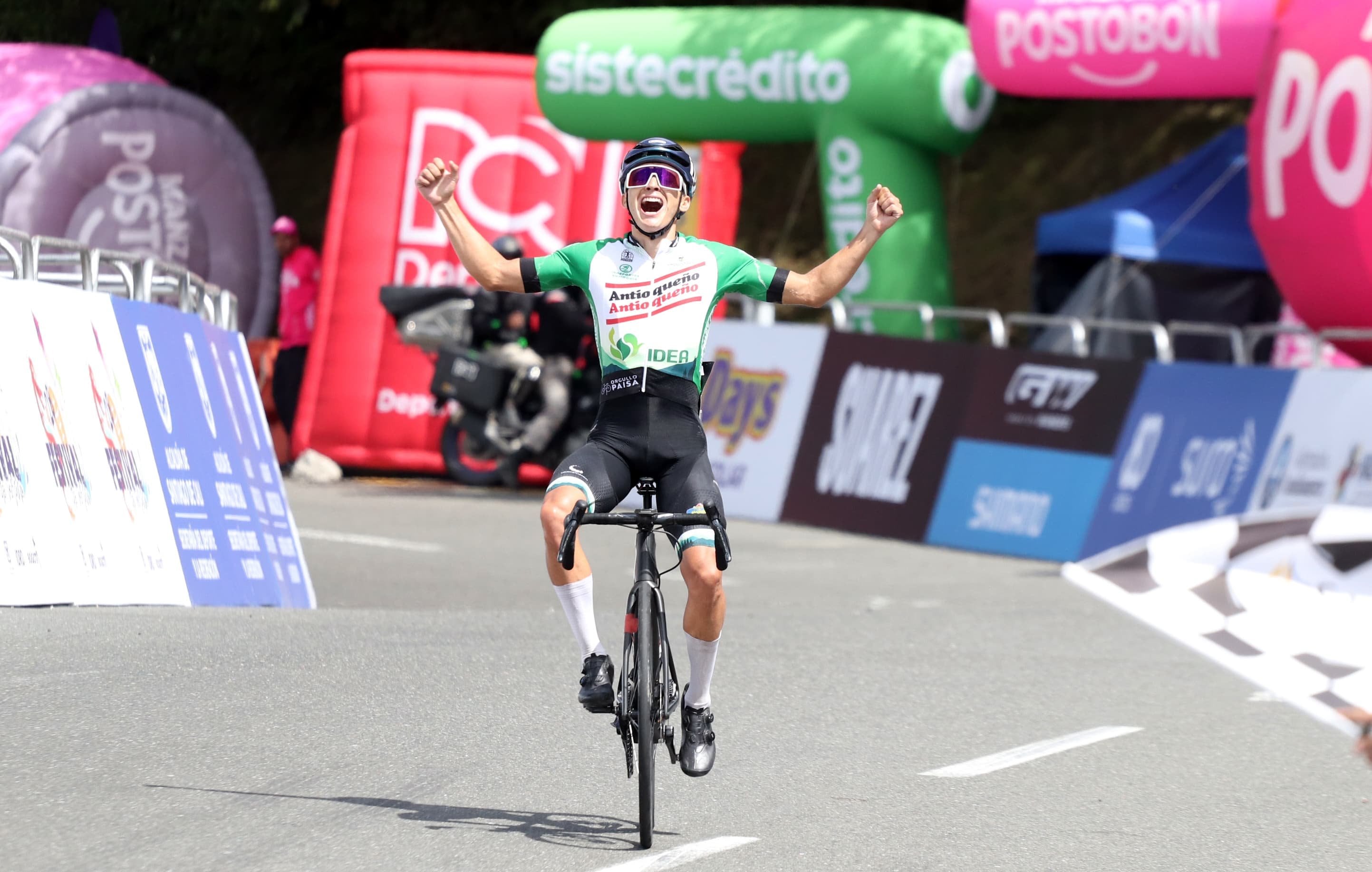 Yeison Reyes, ganador de la etapa 6 de la Vuelta a Colombia / Twitter: @Vueltacolombia1