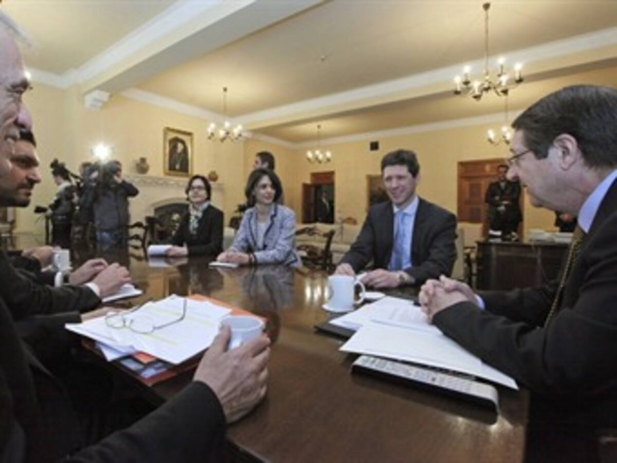 Socialistas UE celebran que el rescate a Chipre no afecte a pequeños ahorros