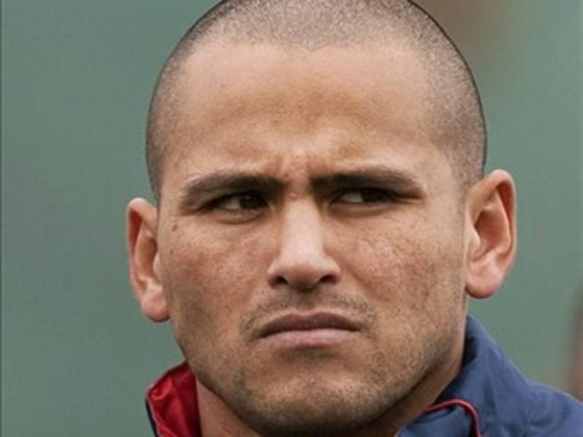 FIFA acepta tratamiento con plaquetas a Humberto Suazo