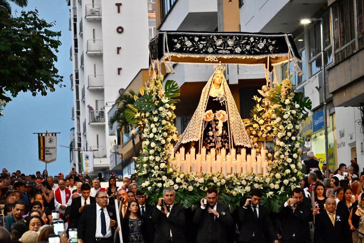 117 Años cumplió la Procesión de la Virgen de la Soledad en Armenia. Foto Gobernación del Quindío.