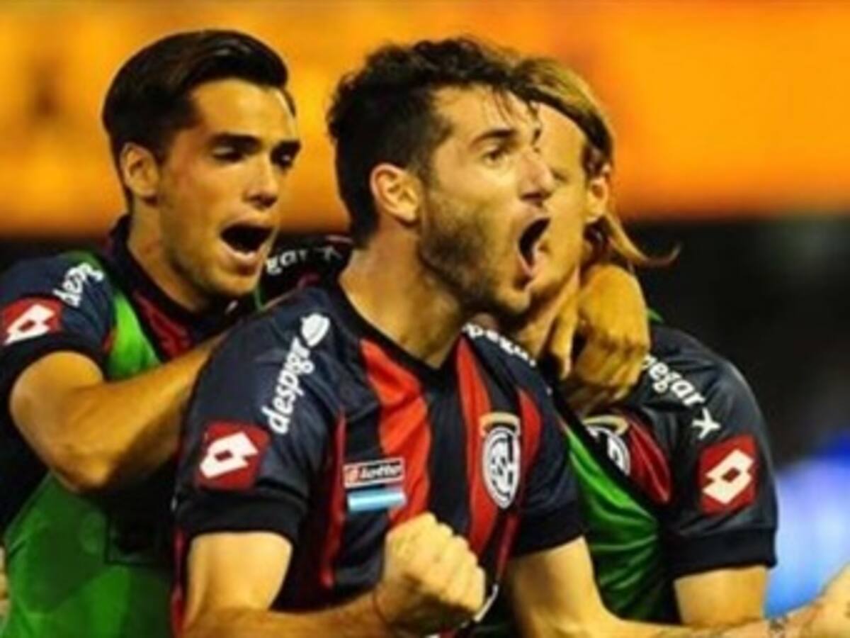 El equipo del papa quedó a dos fechas del título en Argentina