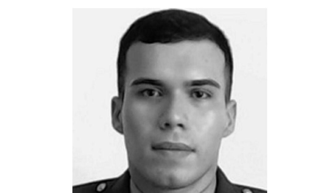 El uniformado permaneció nueve días luchando por su vida luego del ataque. 