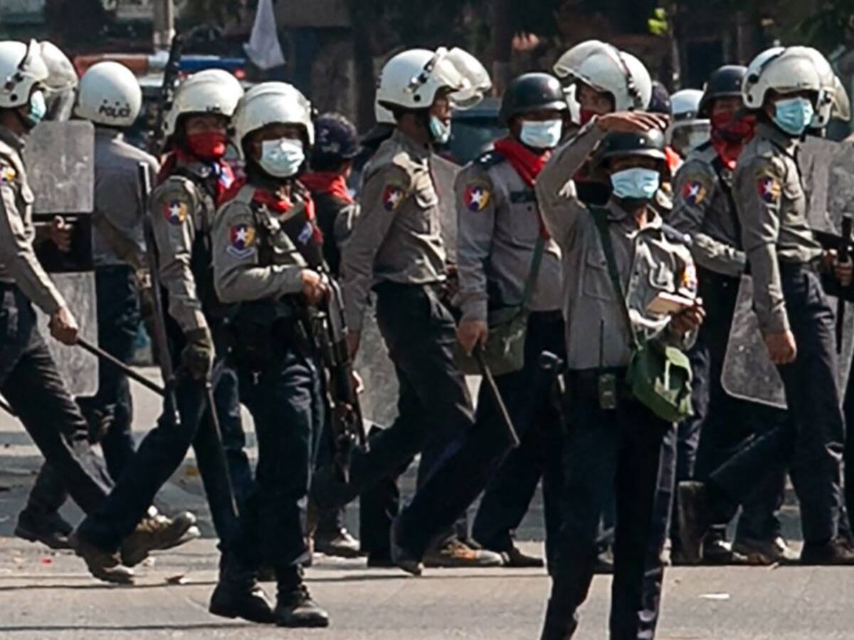 Birmania: represión de manifestaciones deja al menos seis muertos