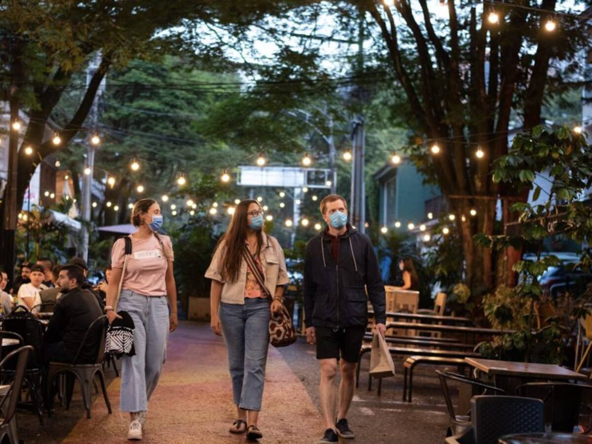 Inició plan piloto de extensión de horarios para bares y discotecas