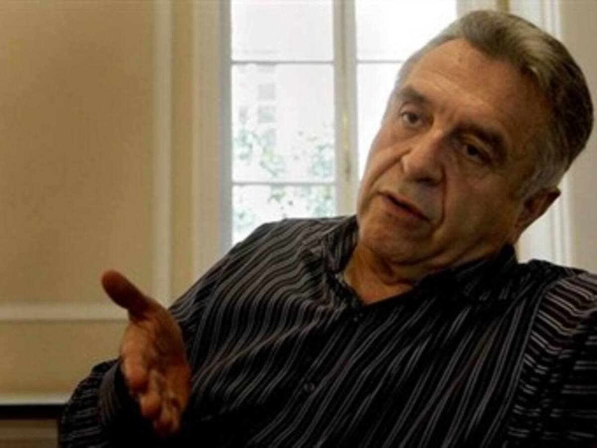 Uribistas son groseros, mentirosos y pendencieros: Lucho Garzón