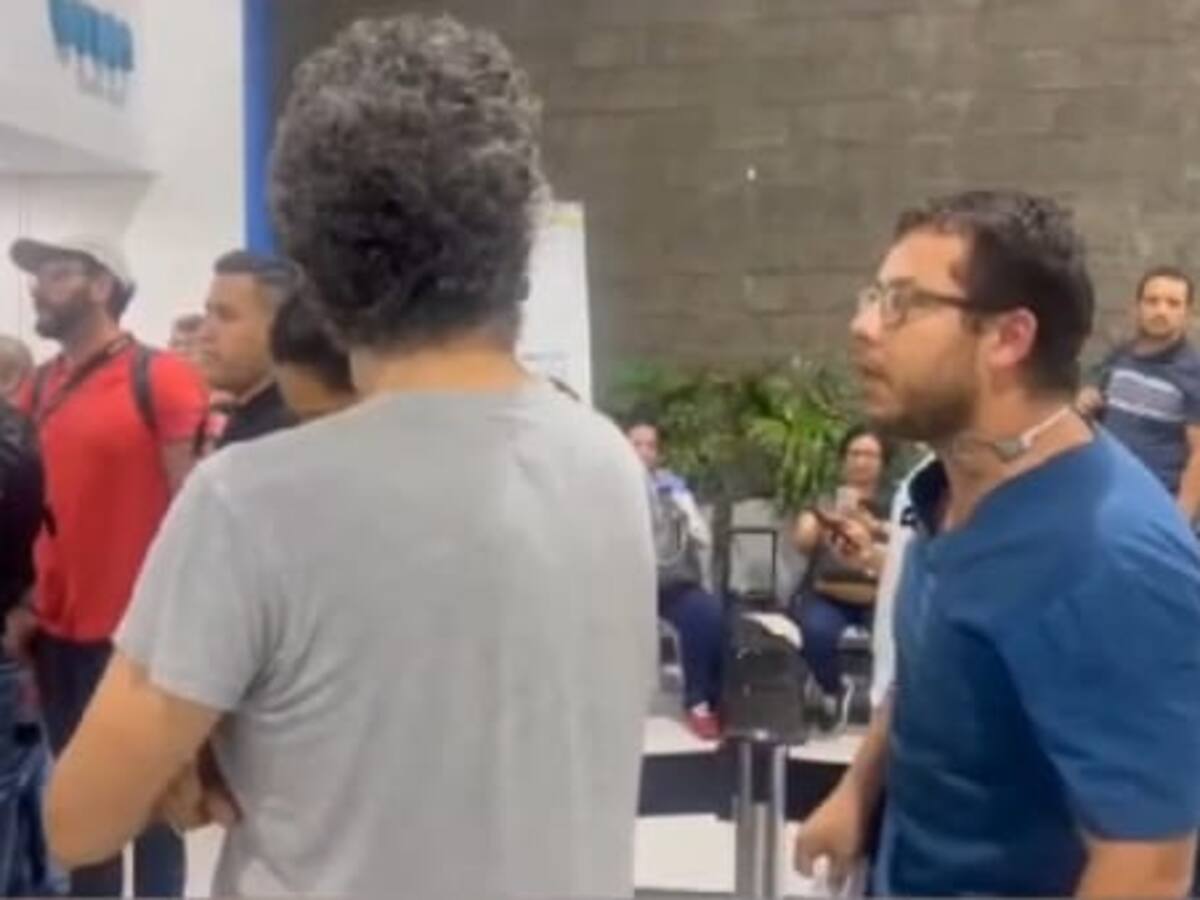 Médicos, turistas, deportistas y pasajeros de Avianca pasaron la noche en Neiva