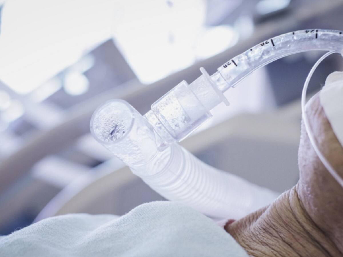 Advierten que se agotan insumos médicos por bloqueos