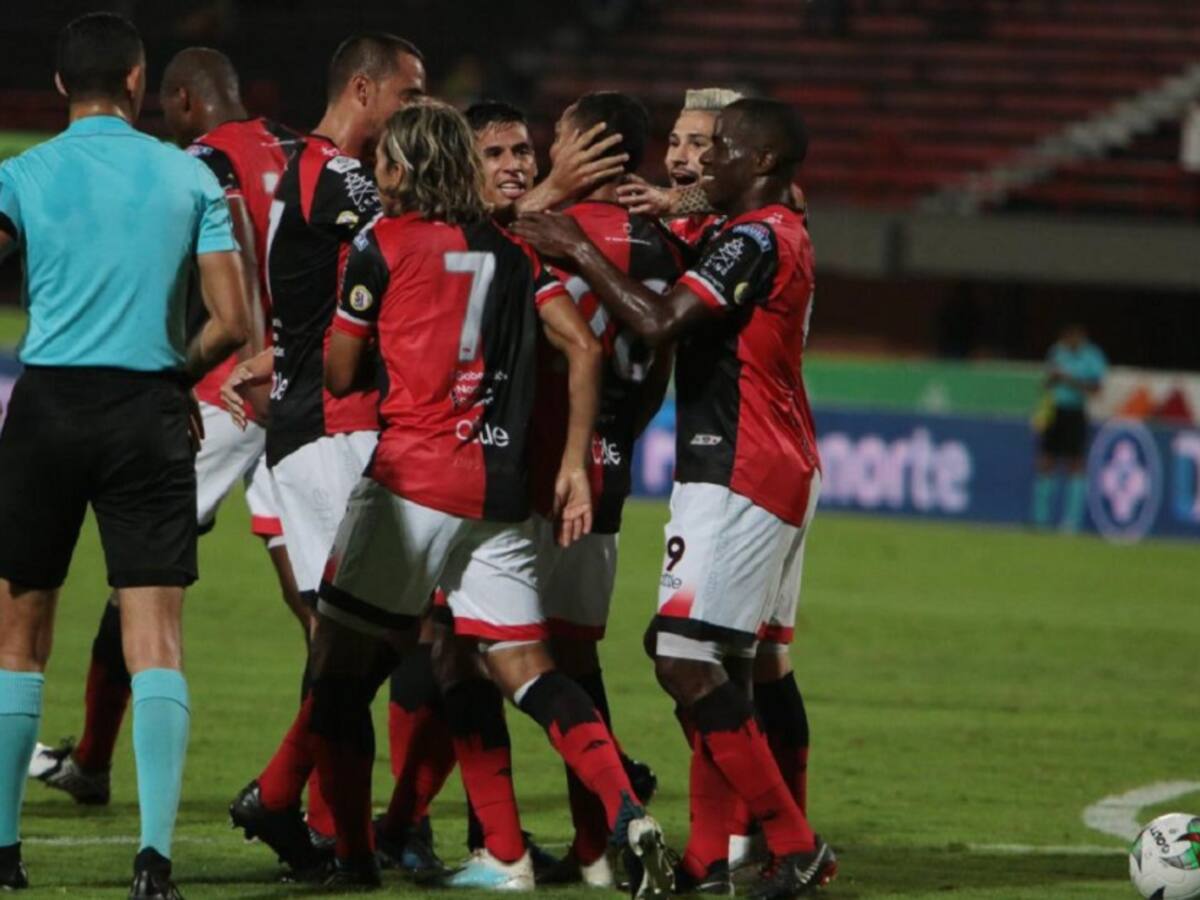 Abogado: “Cúcuta firmaba doble contratación para evadir seguridad social”